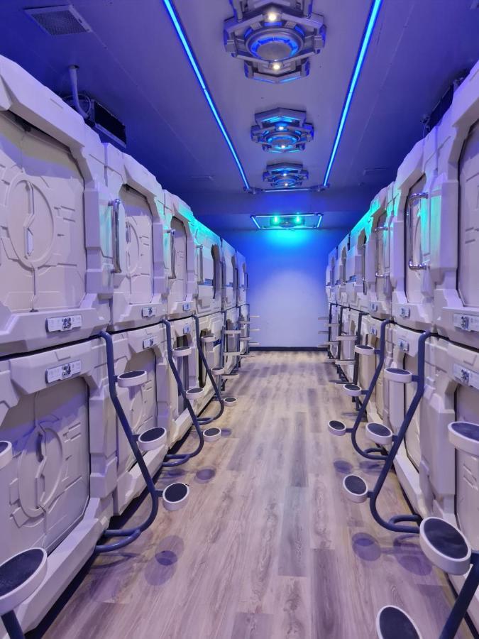 Capsule Riverside Хошимин Екстериор снимка